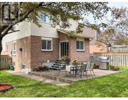 12 Giles Court, Whitby, ON L1N8T5 Photo 43