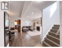 Great room - 12 Giles Court, Whitby, ON L1N8T5 Photo 8