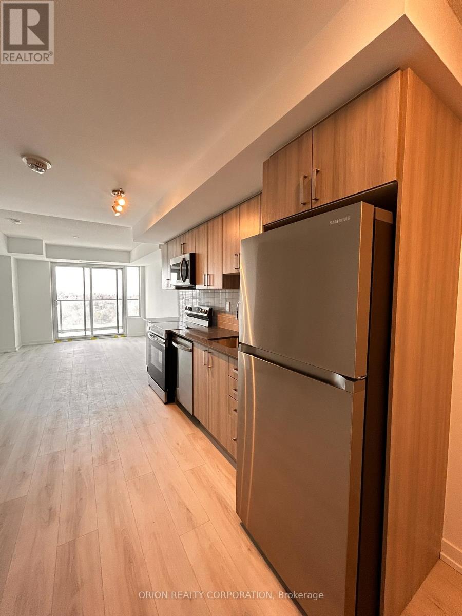 #1004 1435 Celebration Drive, Pickering (Bay Ridges), Ontario, L1W0C4, Pickering (Bay Ridges), Ontario — photo 3 of 5