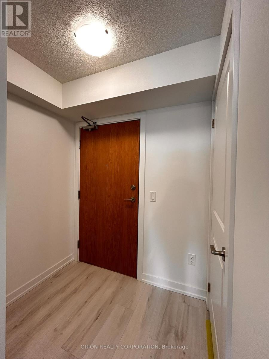 #1004 1435 Celebration Drive, Pickering (Bay Ridges), Ontario, L1W0C4, Pickering (Bay Ridges), Ontario — photo 4 of 5