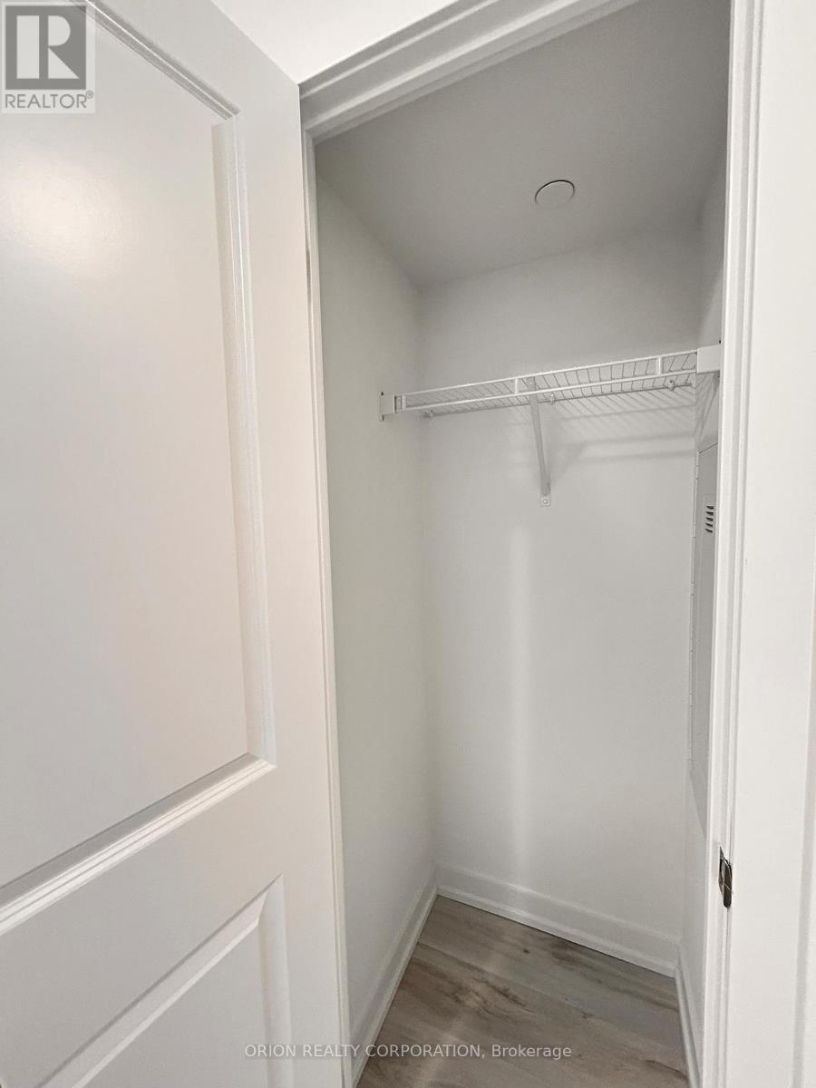 1004- 1435 Celebration Drive, Pickering, ON photo 6
