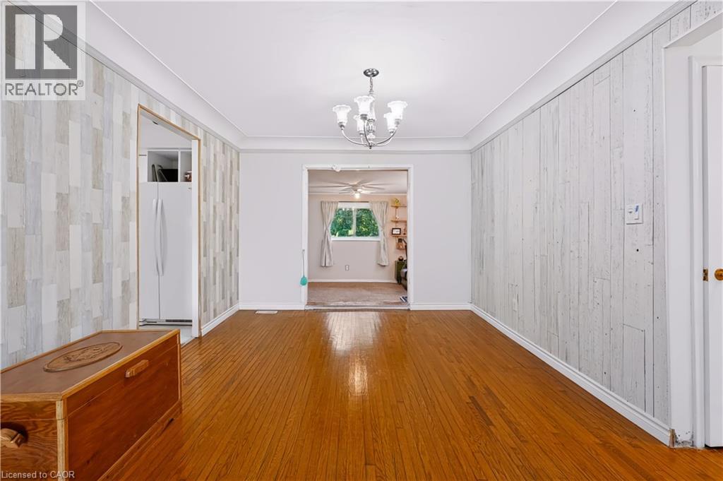 7448 MCNIVEN Road - 16