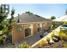 149 Applecrest Court, Kelowna, BC V1V1W6 Photo 33