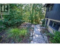 2 Helen Street, Dundas, ON L9H1N3 Photo 43