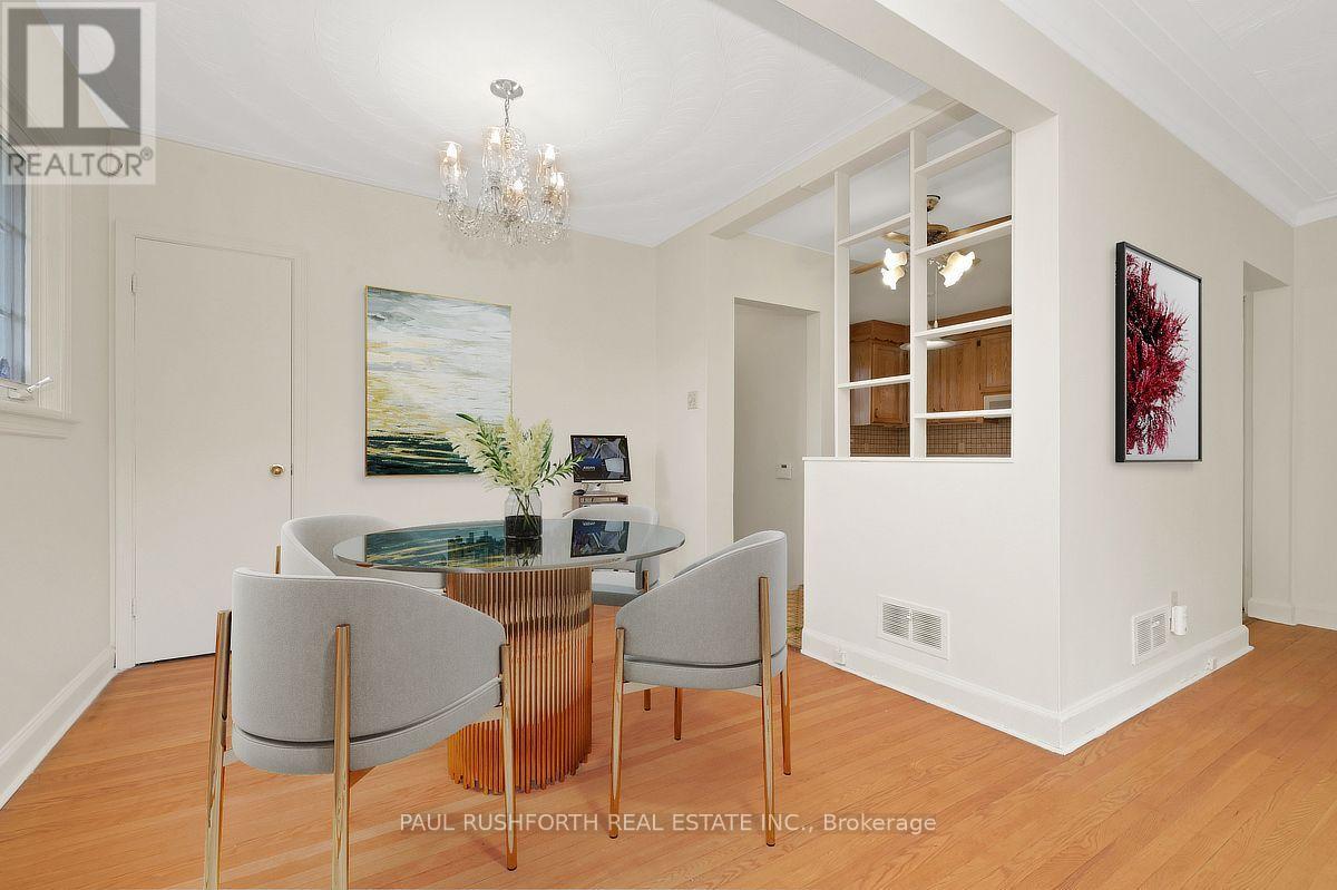 41 CAPILANO DRIVE - 11