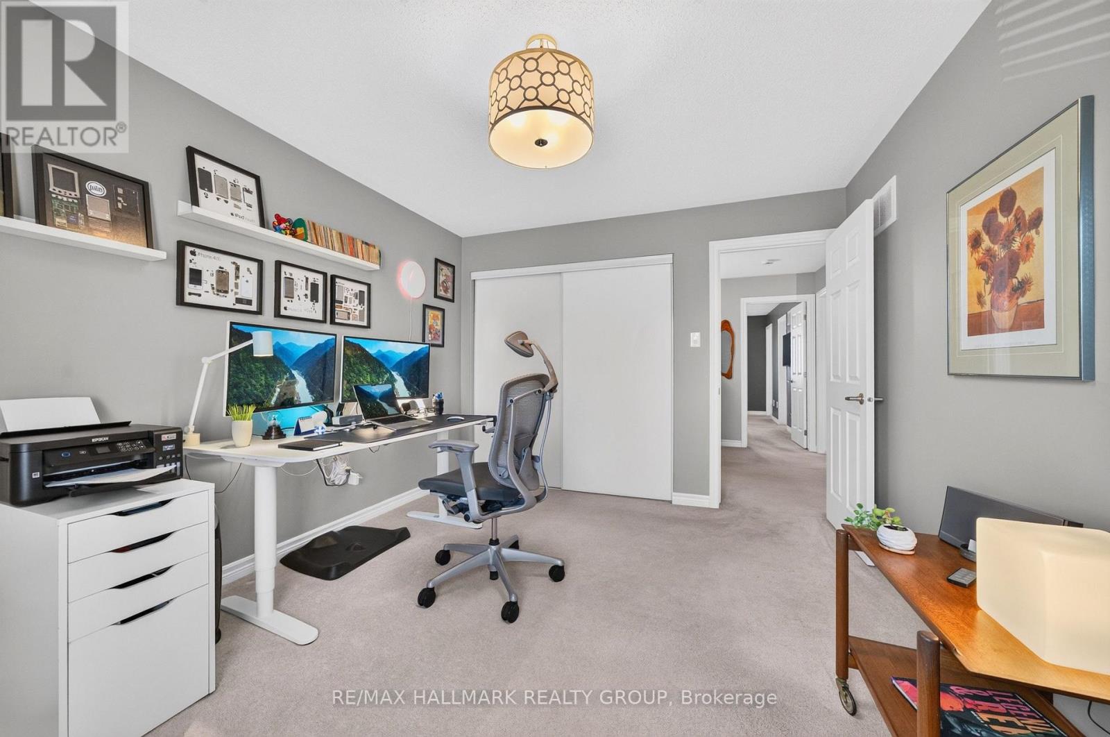 556 SUNLIT CIRCLE - Image 34