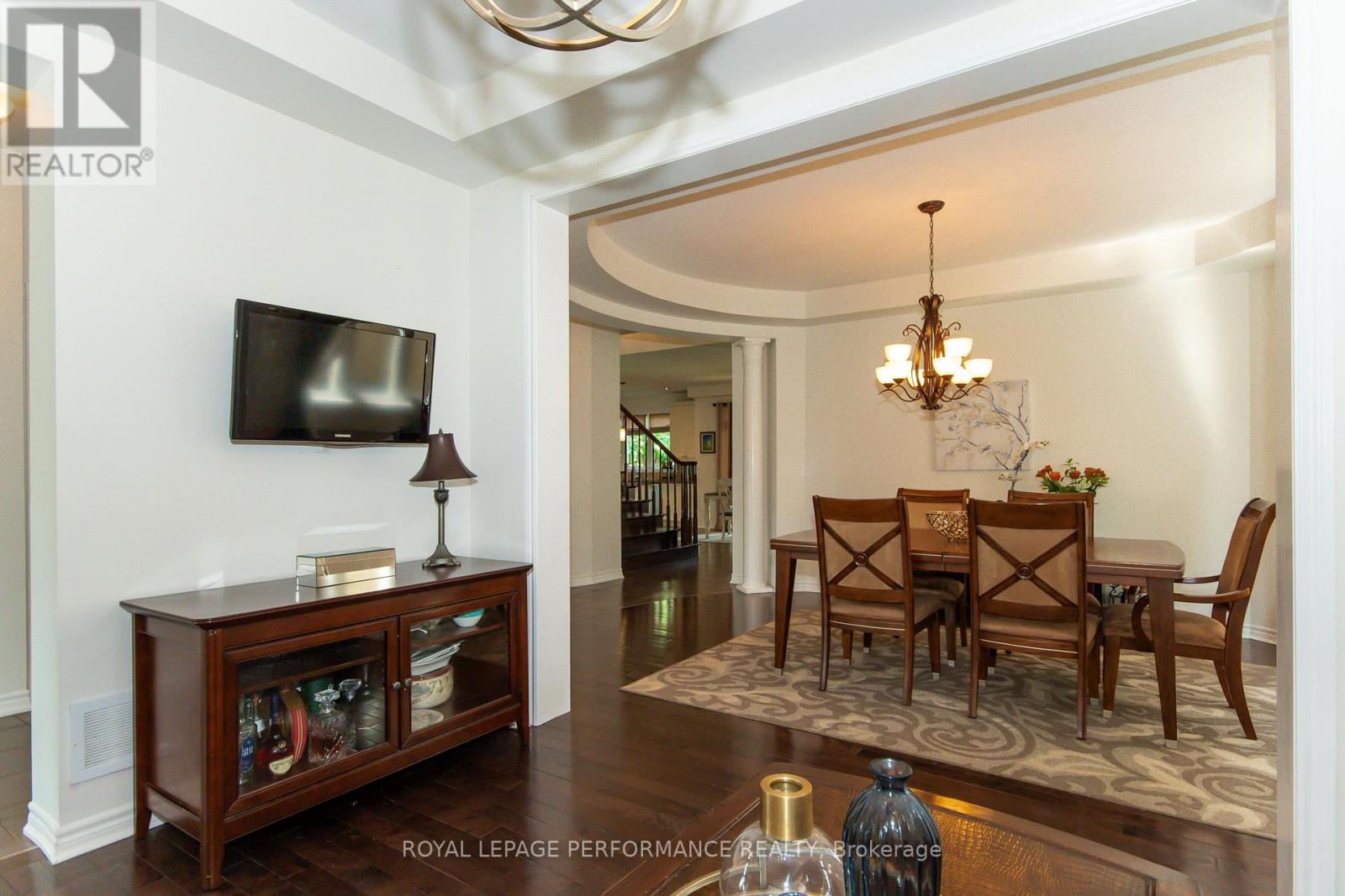 2744 Grand Vista Circle