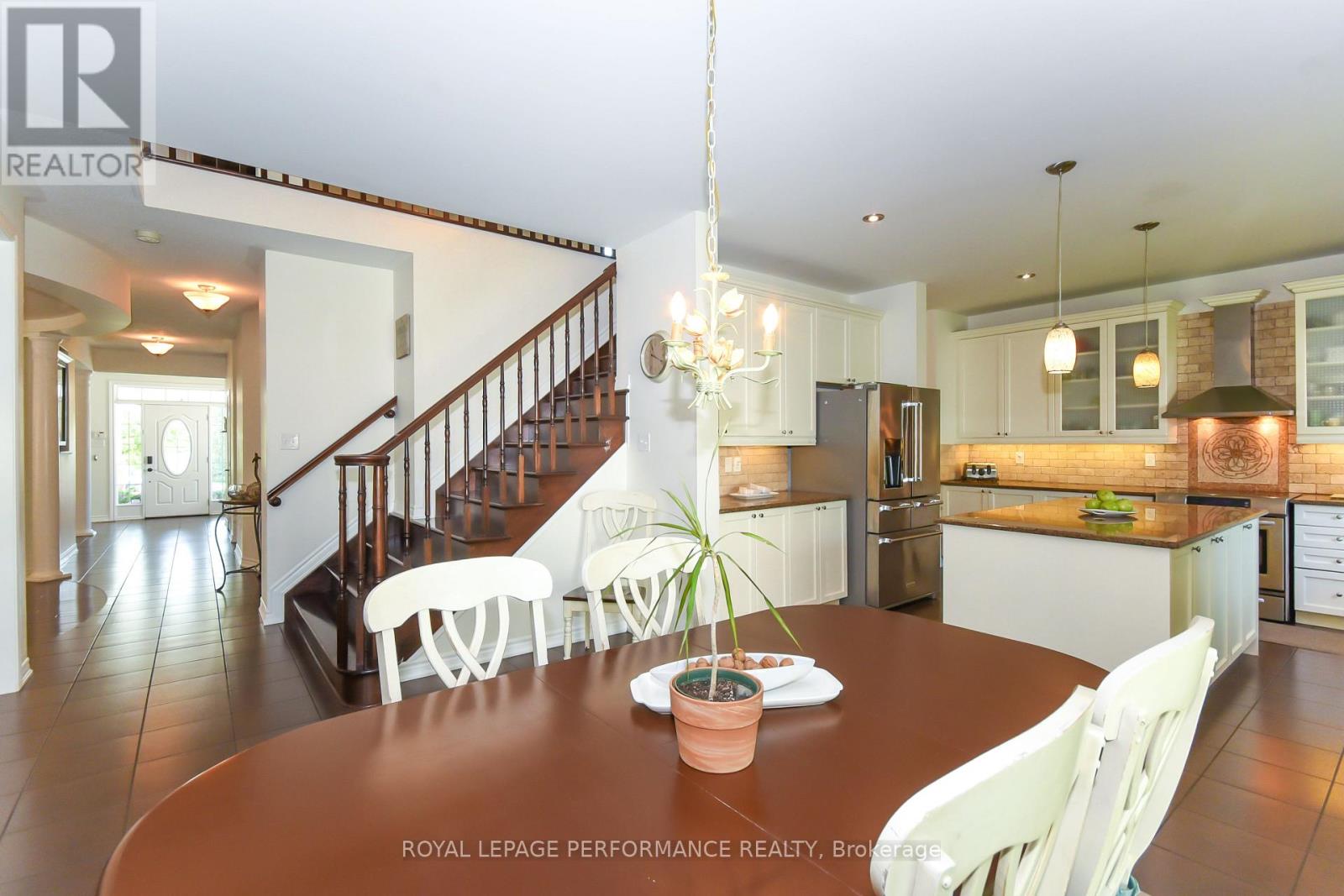 2744 Grand Vista Circle