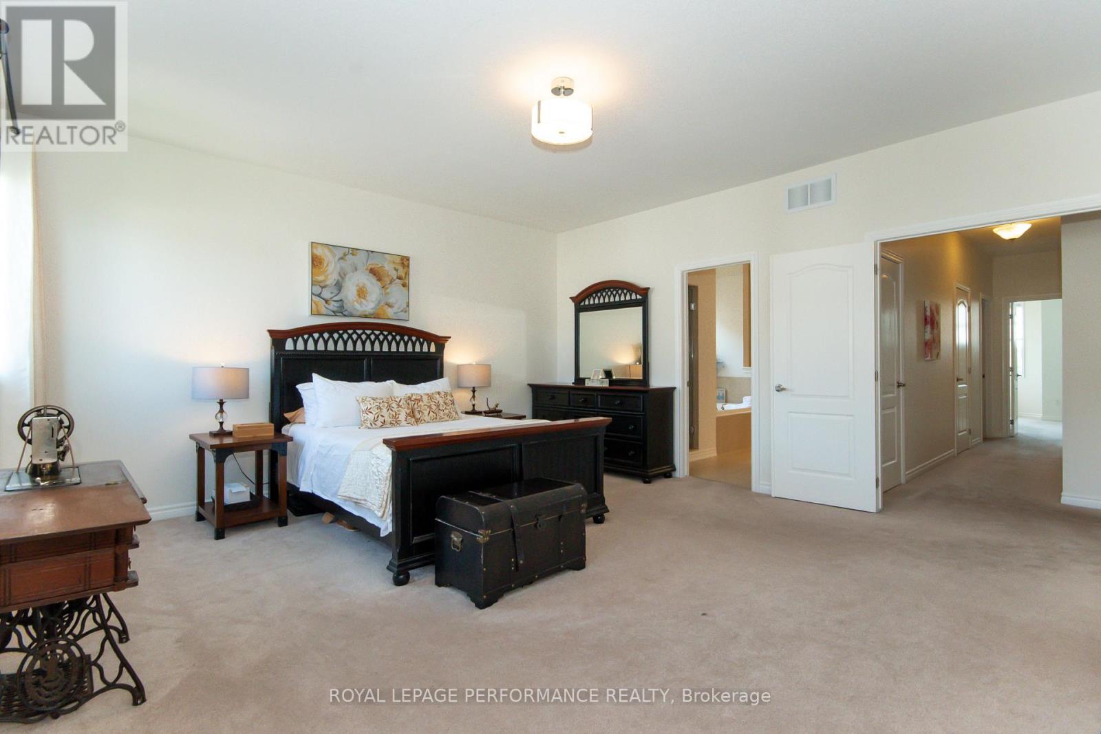 2744 Grand Vista Circle