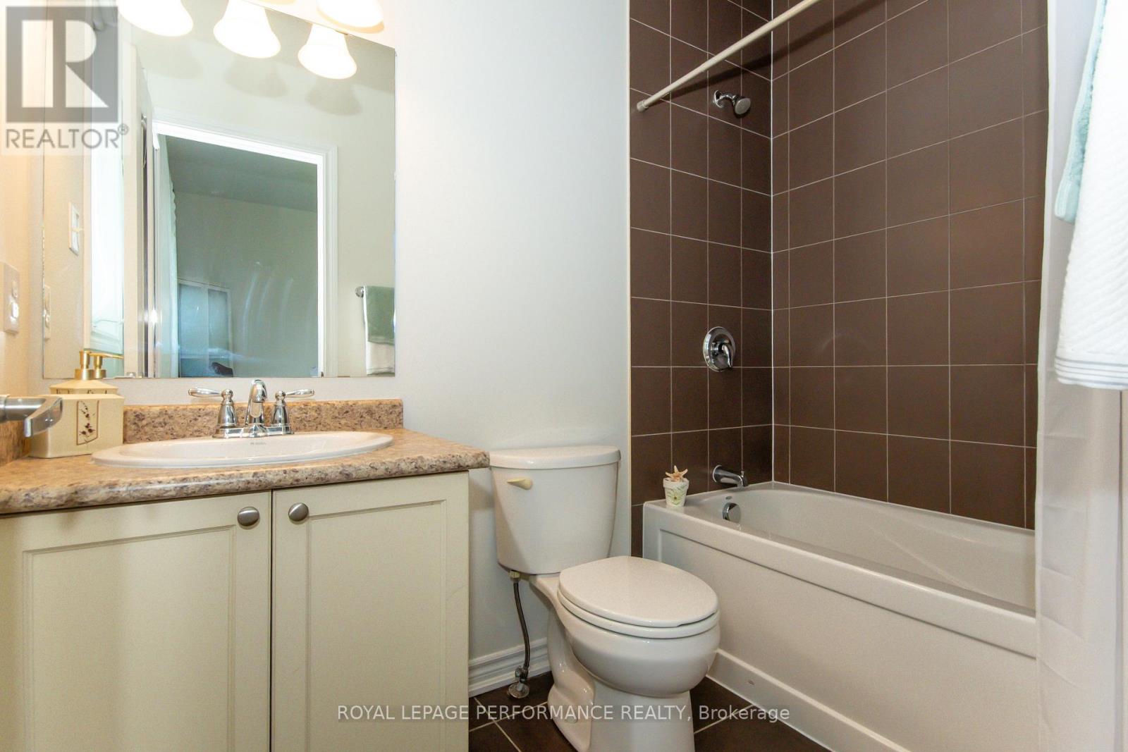 2744 Grand Vista Circle