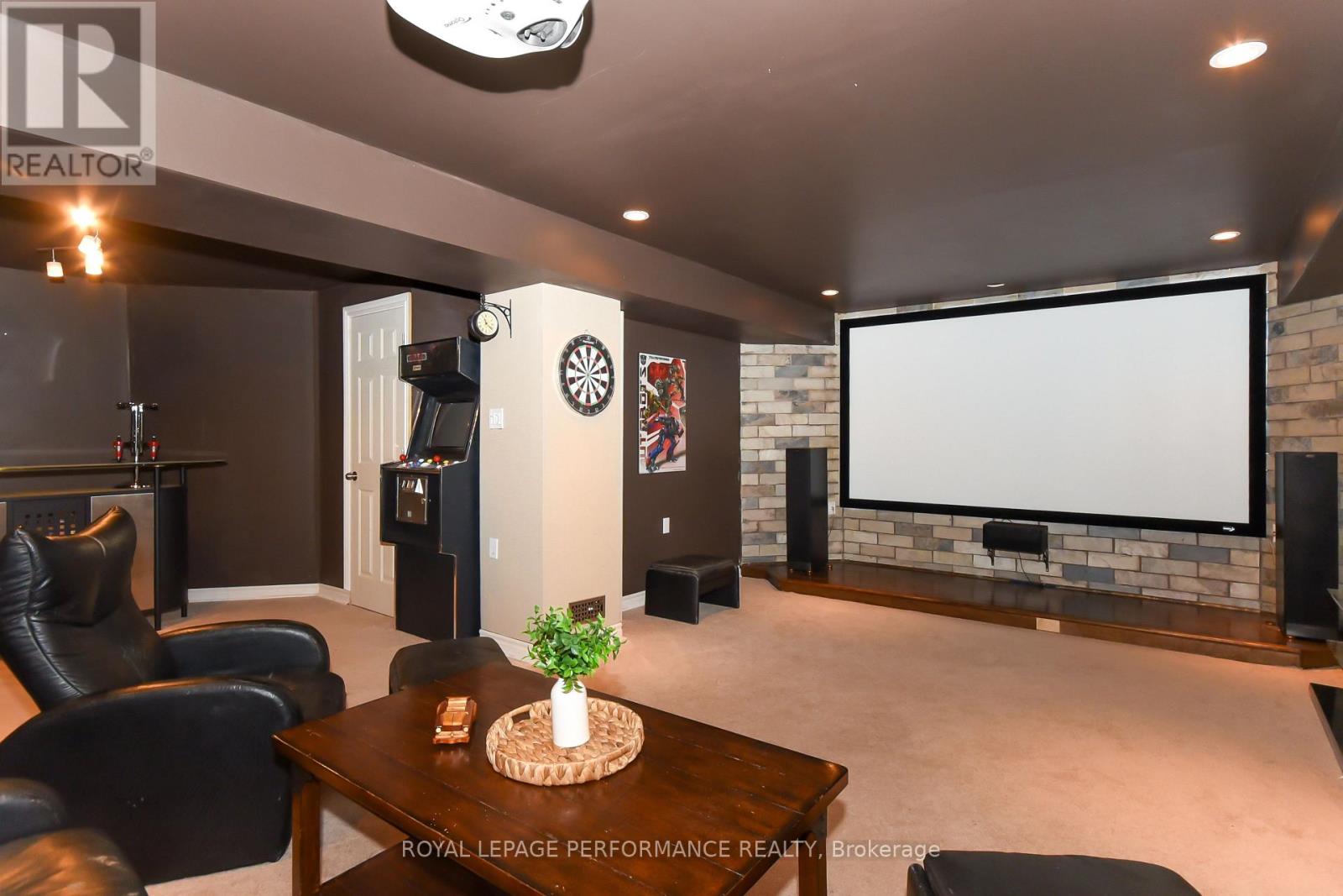 2744 Grand Vista Circle
