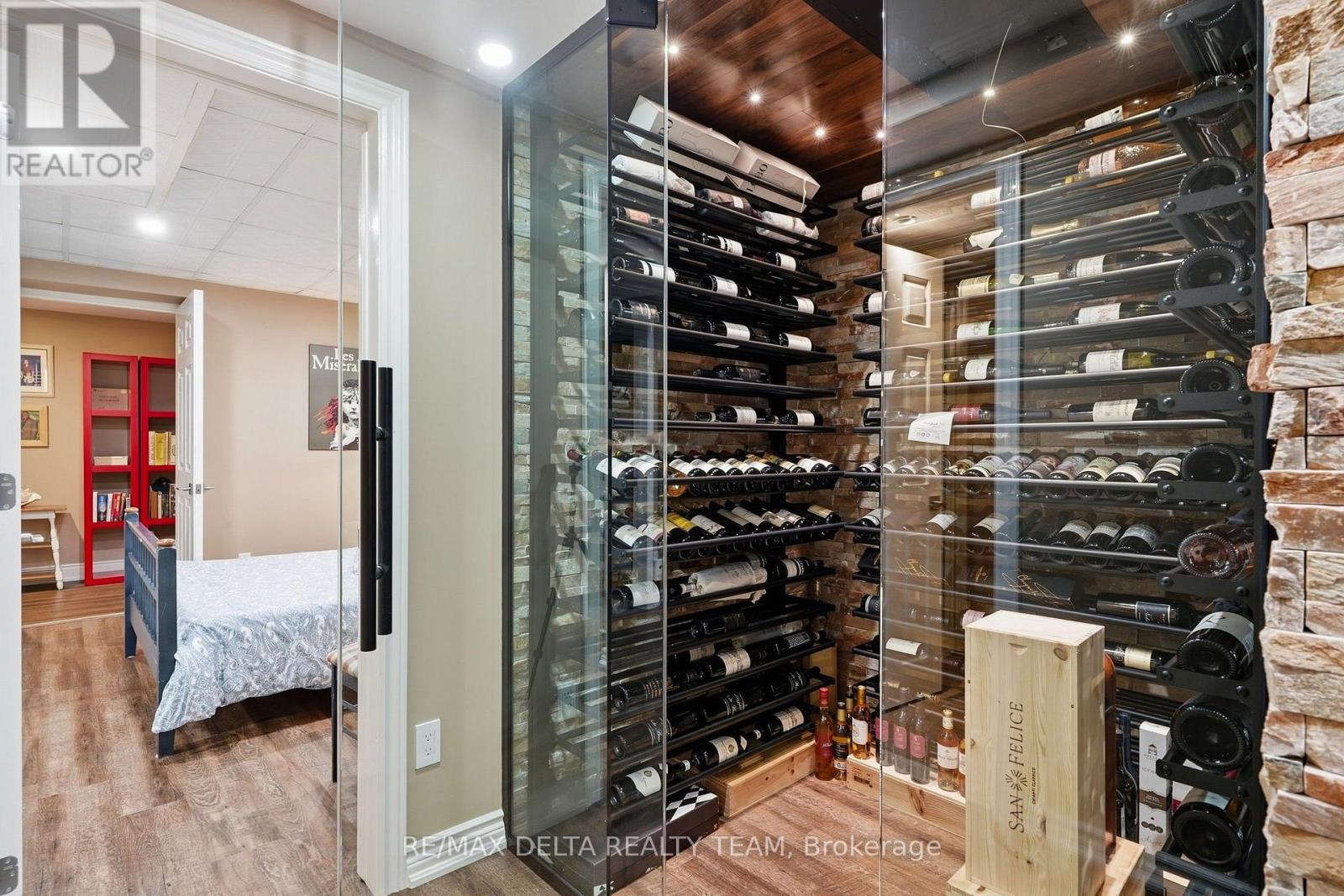 838 LAVAL STREET - Image 21