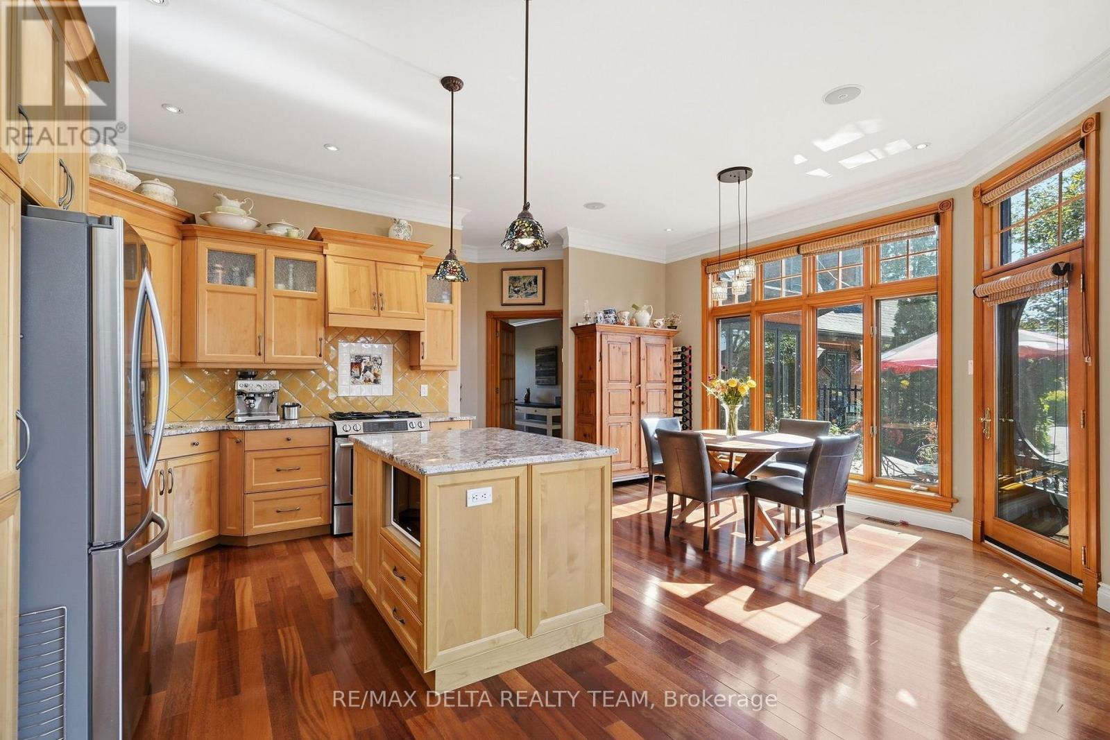 838 LAVAL STREET - Image 23