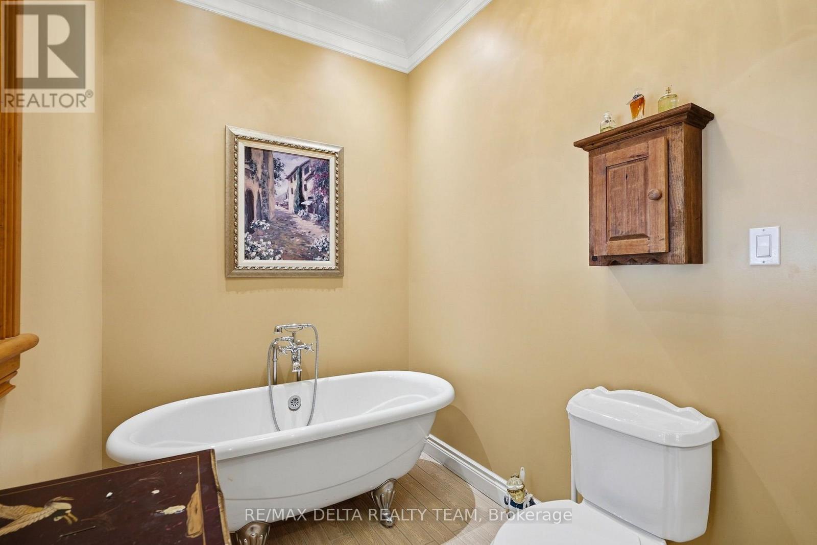 838 LAVAL STREET - Image 31