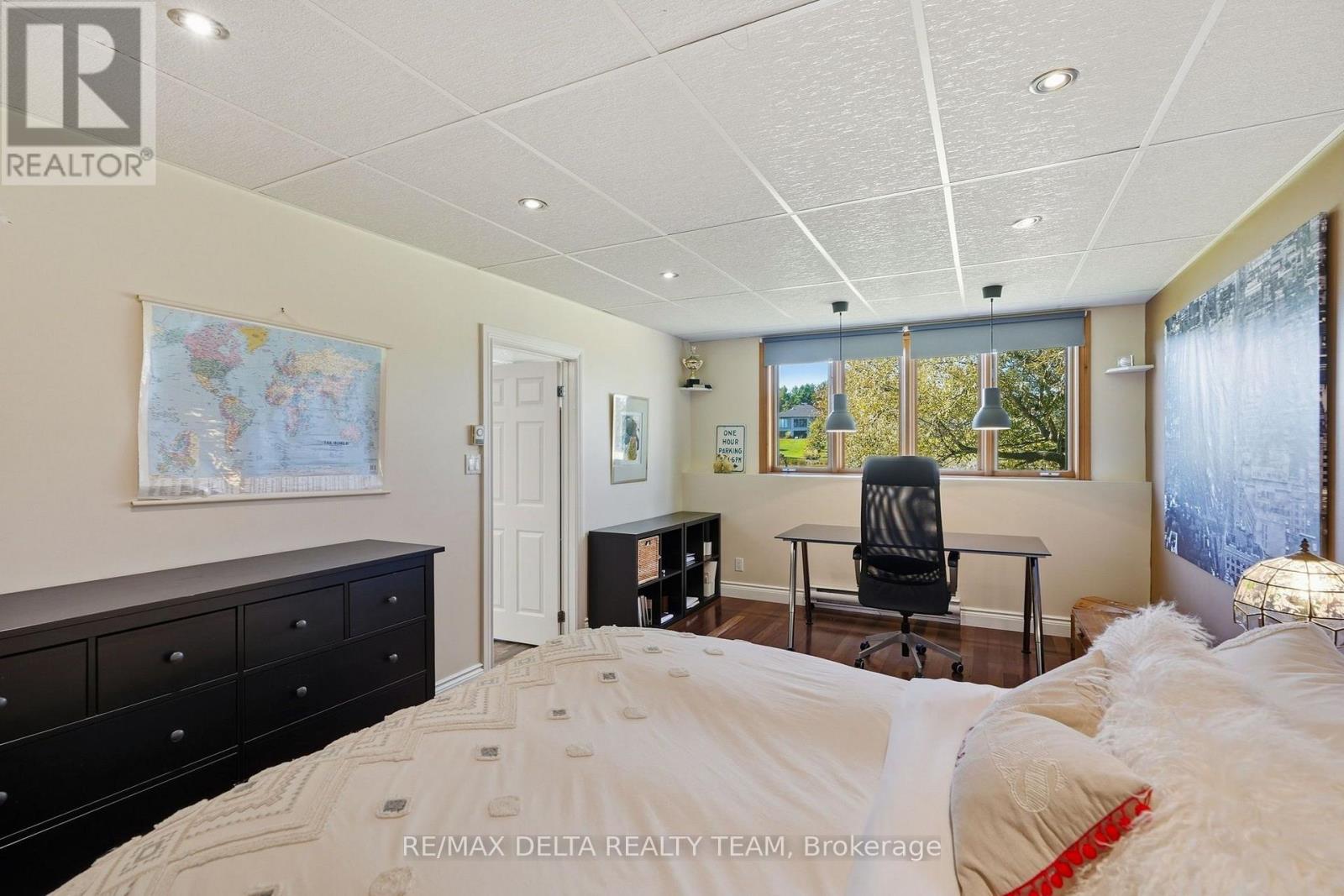 838 LAVAL STREET - Image 33