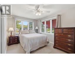 2034 Camrose Street, Ottawa, ON K1G2N2 Photo 15