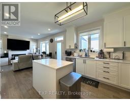 3073 Travertine Way, Ottawa, ON K2J6W9 Photo 8