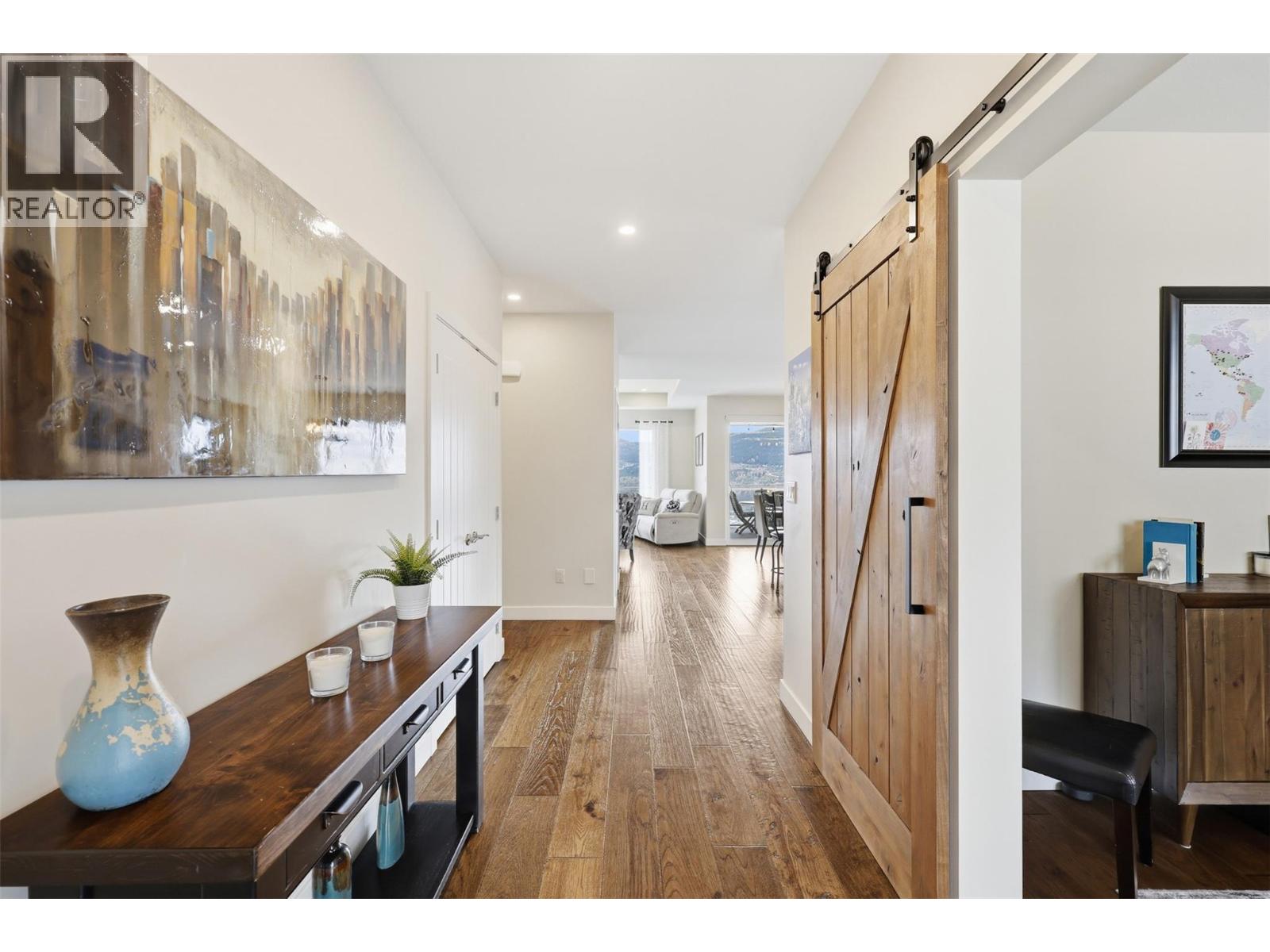 4012 Rio Vista Way - 8
