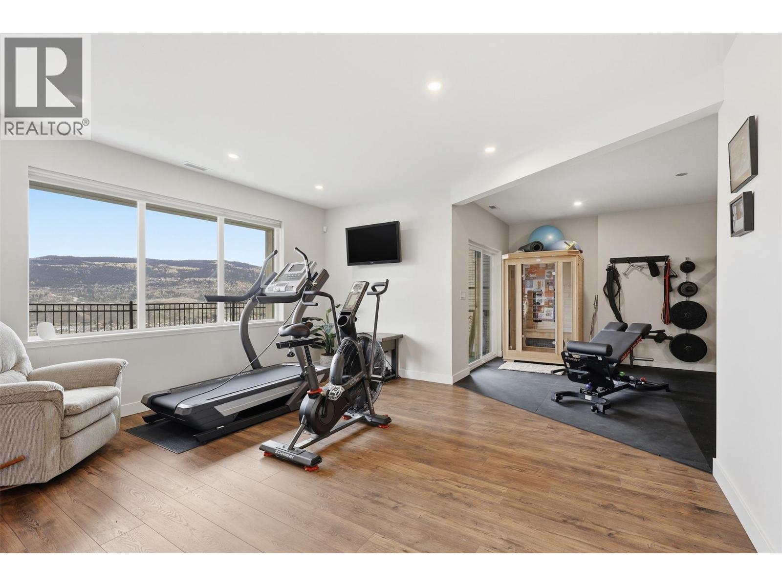 4012 Rio Vista Way - 42