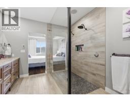 4012 Rio Vista Way, Kamloops, BC V2H0E1 Photo 36