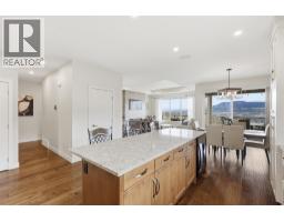 Living room - 4012 Rio Vista Way, Kamloops, BC V2H0E1 Photo 13