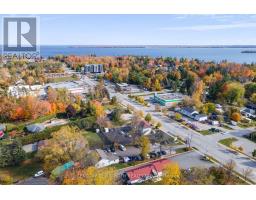 888 Innisfil Beach Road, Innisfil, ON L9S2C2 Photo 17