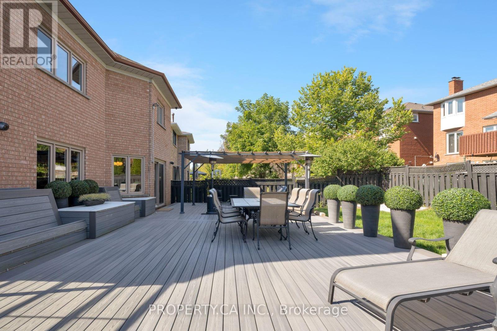 72 DEVONSLEIGH BOULEVARD - 43