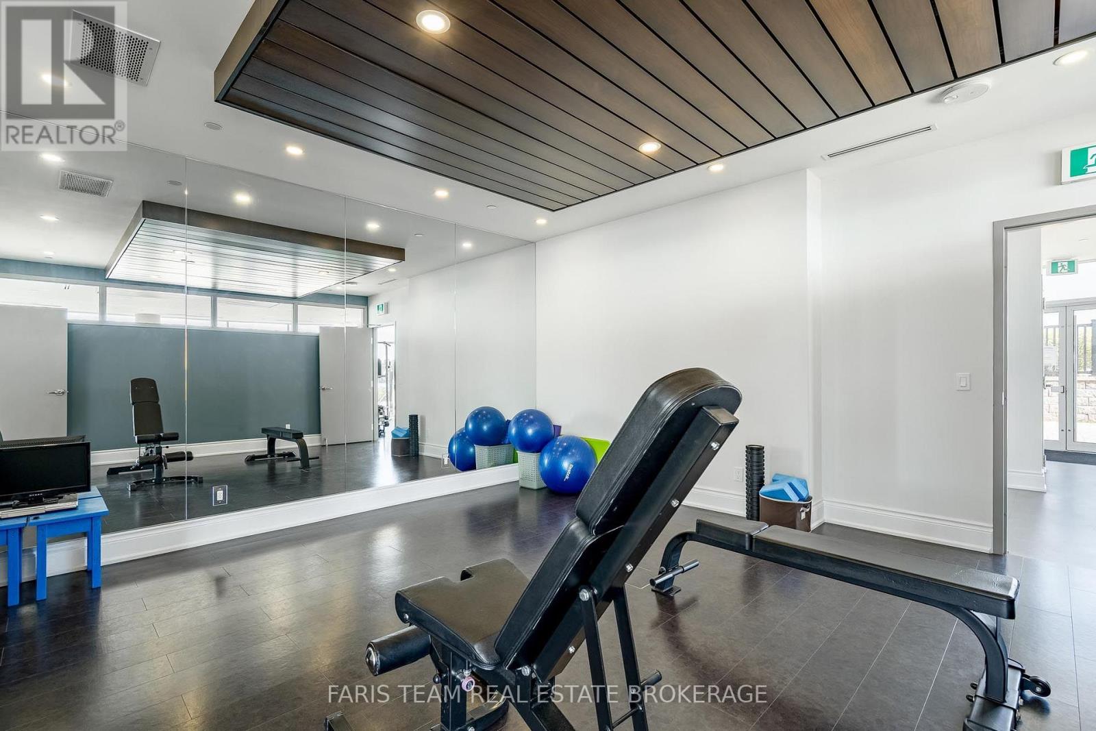#302 80 ORCHARD POINT ROAD - Image 30