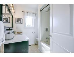 20 Keyzer Drive, Oro Medonte, ON L3V8N7 Photo 24