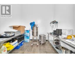 3 - 70 Vanley Crescent, Toronto, ON M3J2B8 Photo 14