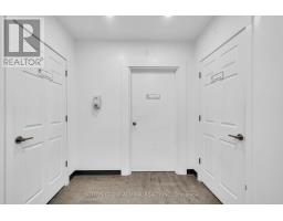 3 - 70 Vanley Crescent, Toronto, ON M3J2B8 Photo 9