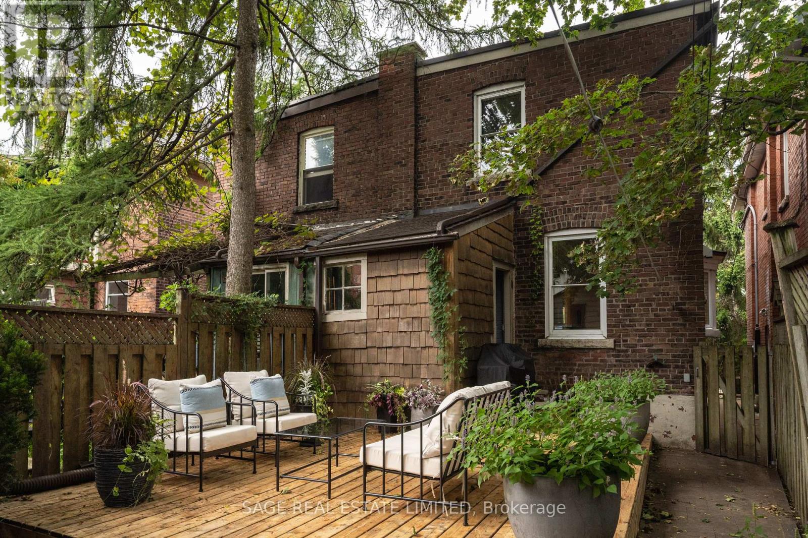 121 GLENDALE AVENUE - Image 36