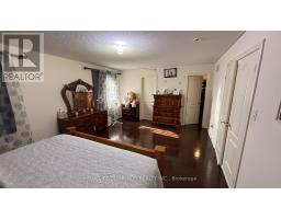 12 Oakhaven Road, Brampton, ON L6P2Y3 Photo 10