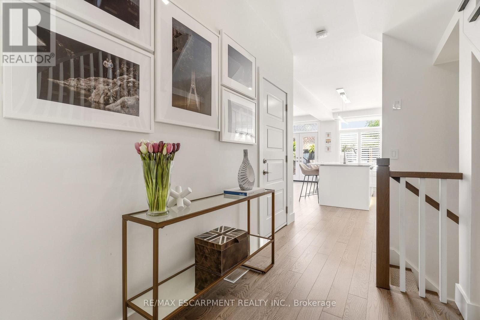 Photo of 4 - 5056 NEW STREET