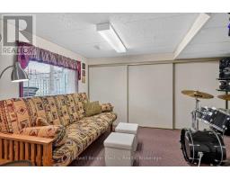 948 Smithside Court, Peterborough, ON K9J8E2 Photo 31
