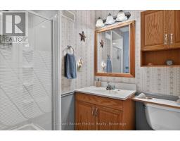 948 Smithside Court, Peterborough, ON K9J8E2 Photo 32