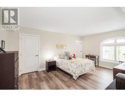 303 - 908 Mohawk Road E, Hamilton, ON L8T2R8 Photo 17