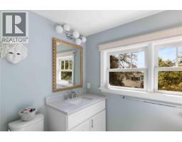 Kitchen - 1461 Derby Rd, Saanich, BC V8P1T2 Photo 19