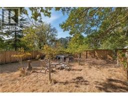 1461 Derby Rd, Saanich, BC V8P1T2 Photo 43