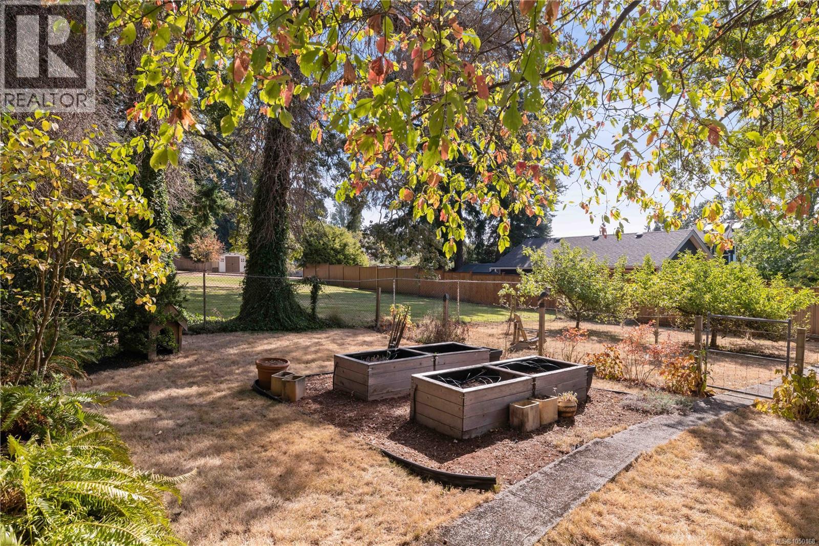 1461 Derby Rd - 44