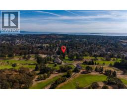 1461 Derby Rd, Saanich, BC V8P1T2 Photo 48