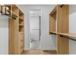 730 25 Avenue Nw, Calgary, AB T2M2B2 Photo 36