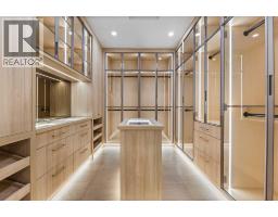 730 25 Avenue Nw, Calgary, AB T2M2B2 Photo 25