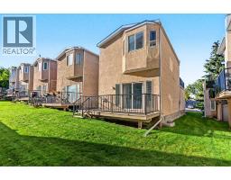 1707 23 Avenue SW - photo 30