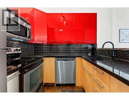 1707 23 Avenue SW - photo 6