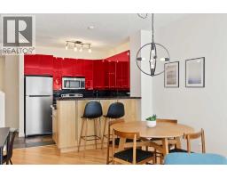 1707 23 Avenue SW - photo 9