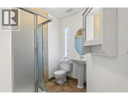 1707 23 Avenue SW - photo 21