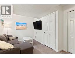 1707 23 Avenue SW - photo 23