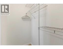 1707 23 Avenue SW - photo 20