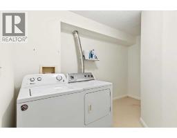 1707 23 Avenue SW - photo 26